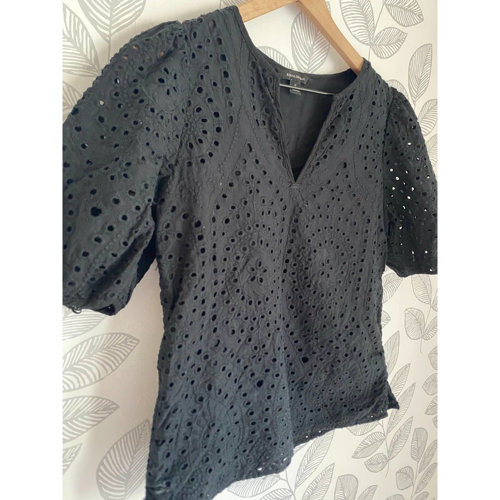 Banana Republic Black Vneck Blouse, Size S